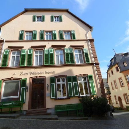 Classy Holiday Home In Uerzig Near Forest ห้อง รูปภาพ