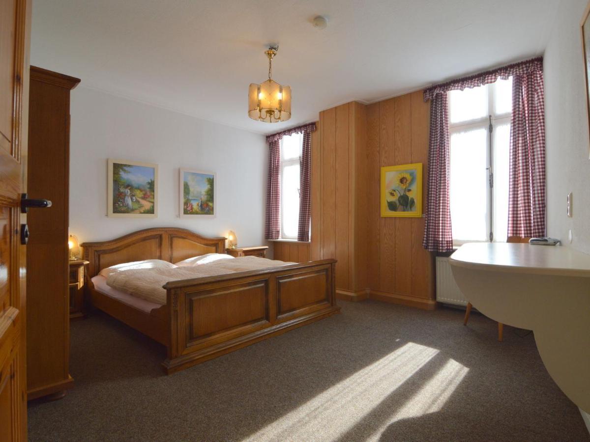 Classy Holiday Home In Uerzig Near Forest ห้อง รูปภาพ