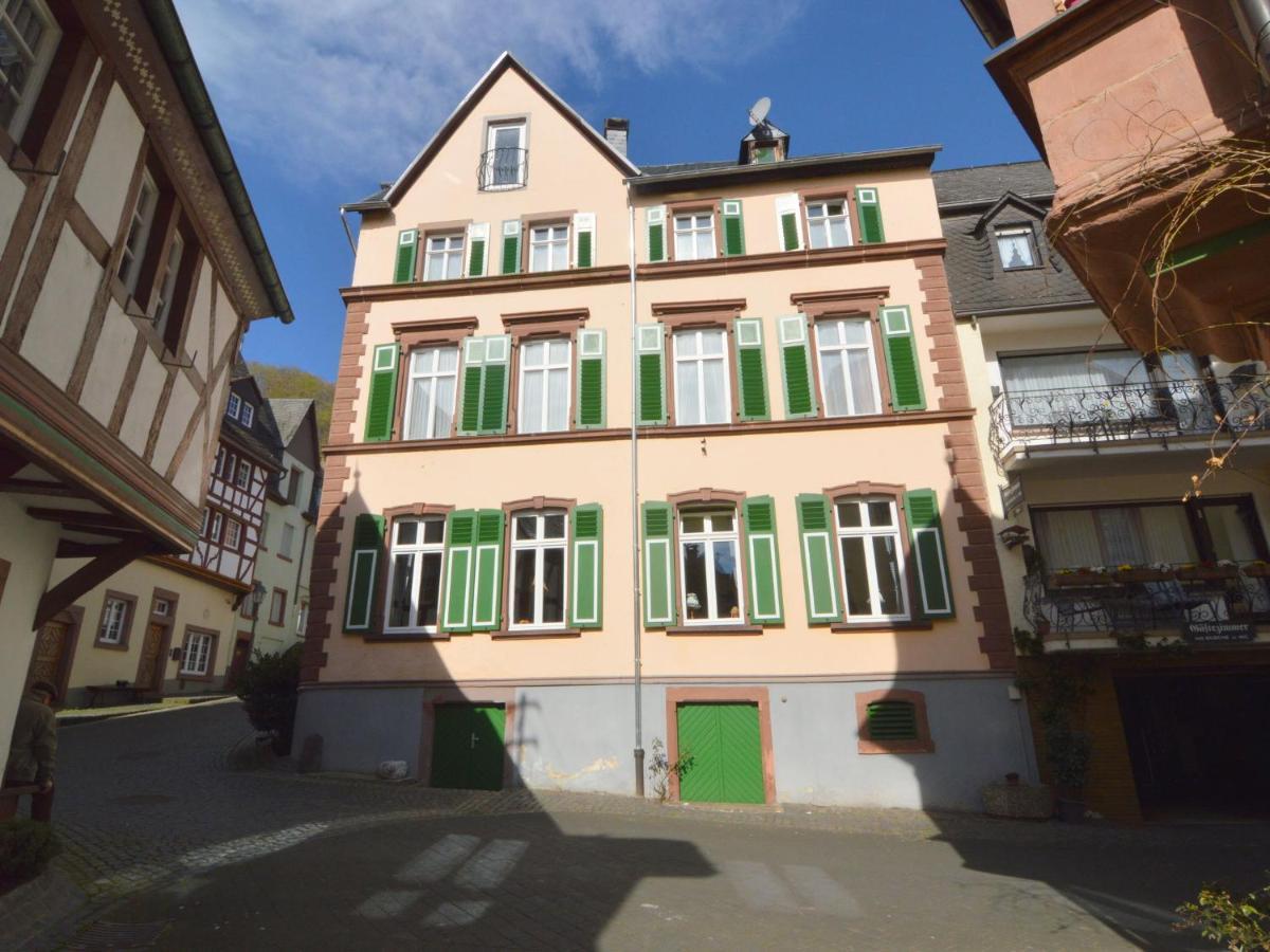 Classy Holiday Home In Uerzig Near Forest ห้อง รูปภาพ