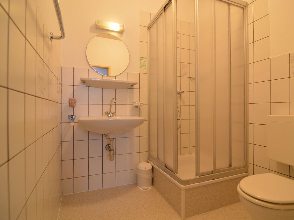 Classy Holiday Home In Uerzig Near Forest ภายนอก รูปภาพ
